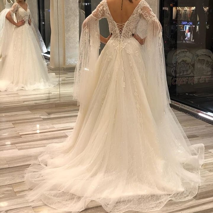 Short Sleeves Backless A Line Floorlength Wedding Dress V Neck Appliques