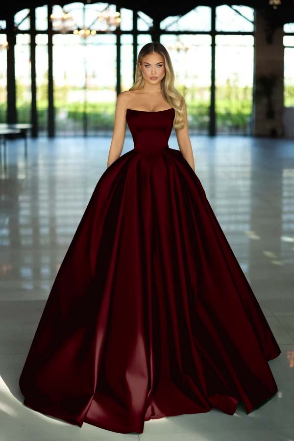 Strapless Sleeveless Long A Line Prom Dress With Pockets Pleated Custom Colors