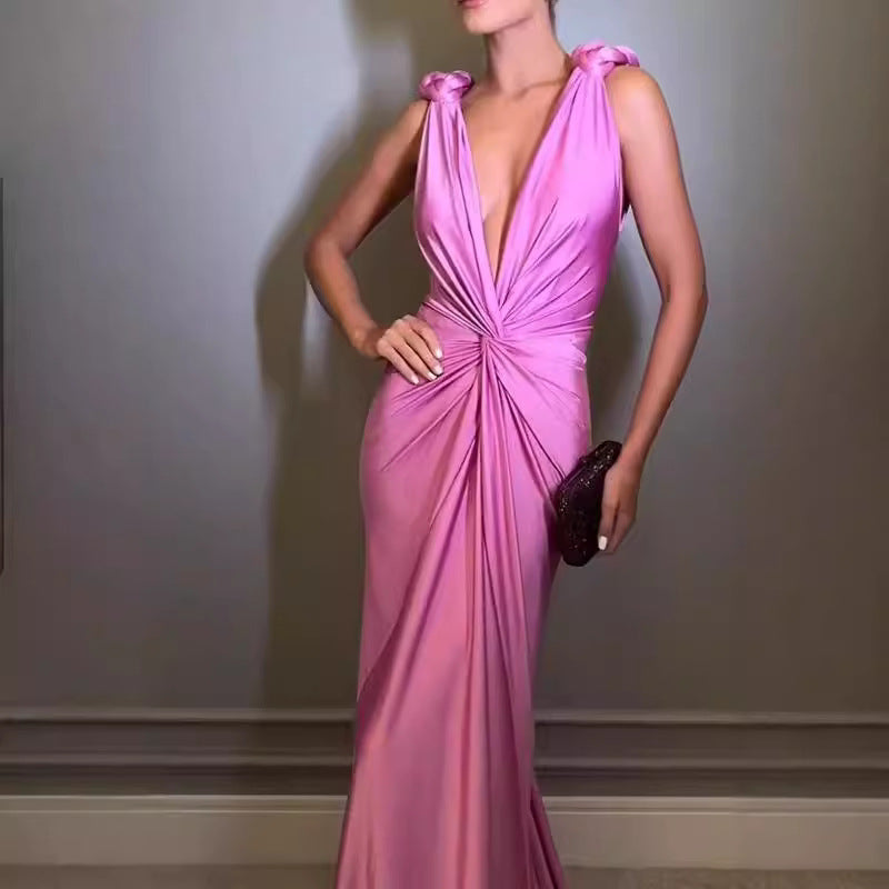 Vestido de baile de cor sólida sem mangas com decote em V profundo