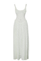 Vestido Maxi Ulissa Verde Claro com Decote Quadrado, Textura Jacquard e Fenda Alta