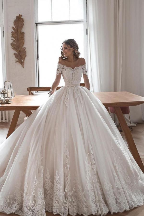 Glamorous Ball Gown Wedding Dress With Lace Long Sleeves Tulle