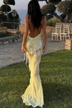 Robe longue fendue dos nu à encolure en V profond avec paillettes et ourmet en queue de poisson - Jaune