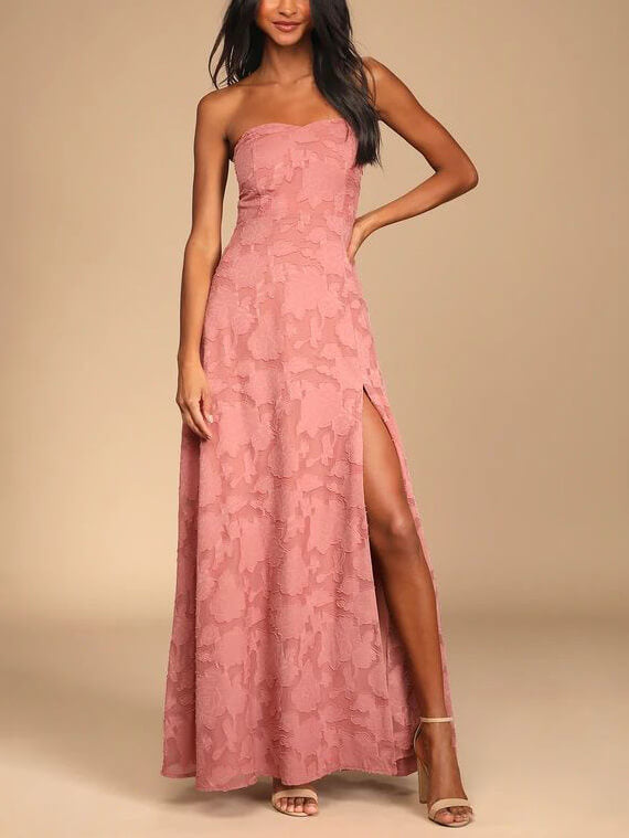 Abendkleid, trägerloses, schmal geschnittenes Maxikleid mit Schlitz 