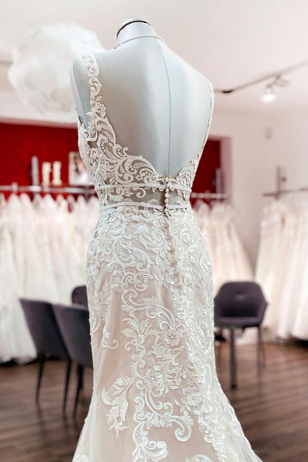 Classic Long Mermaid Tulle Sleeveless Wedding Dress With Lace Backless