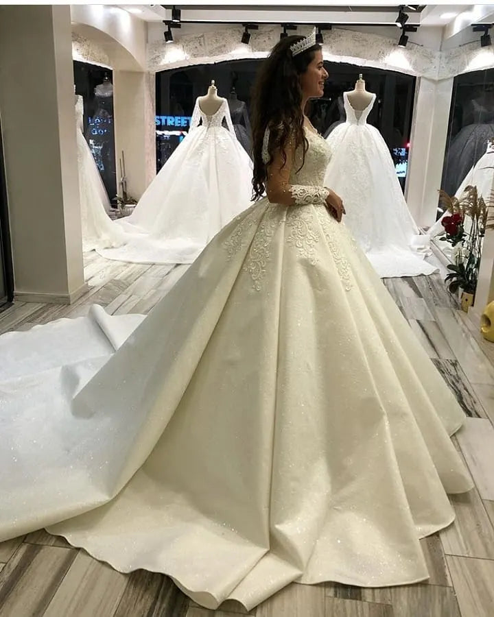 Glamorous Long Sleeves Satin Princess Wedding Dress With Appliques