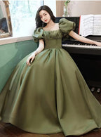 Vestido Verde de Noche Temperamento Manga Larga Abullonada Vestido de Princesa Y4315