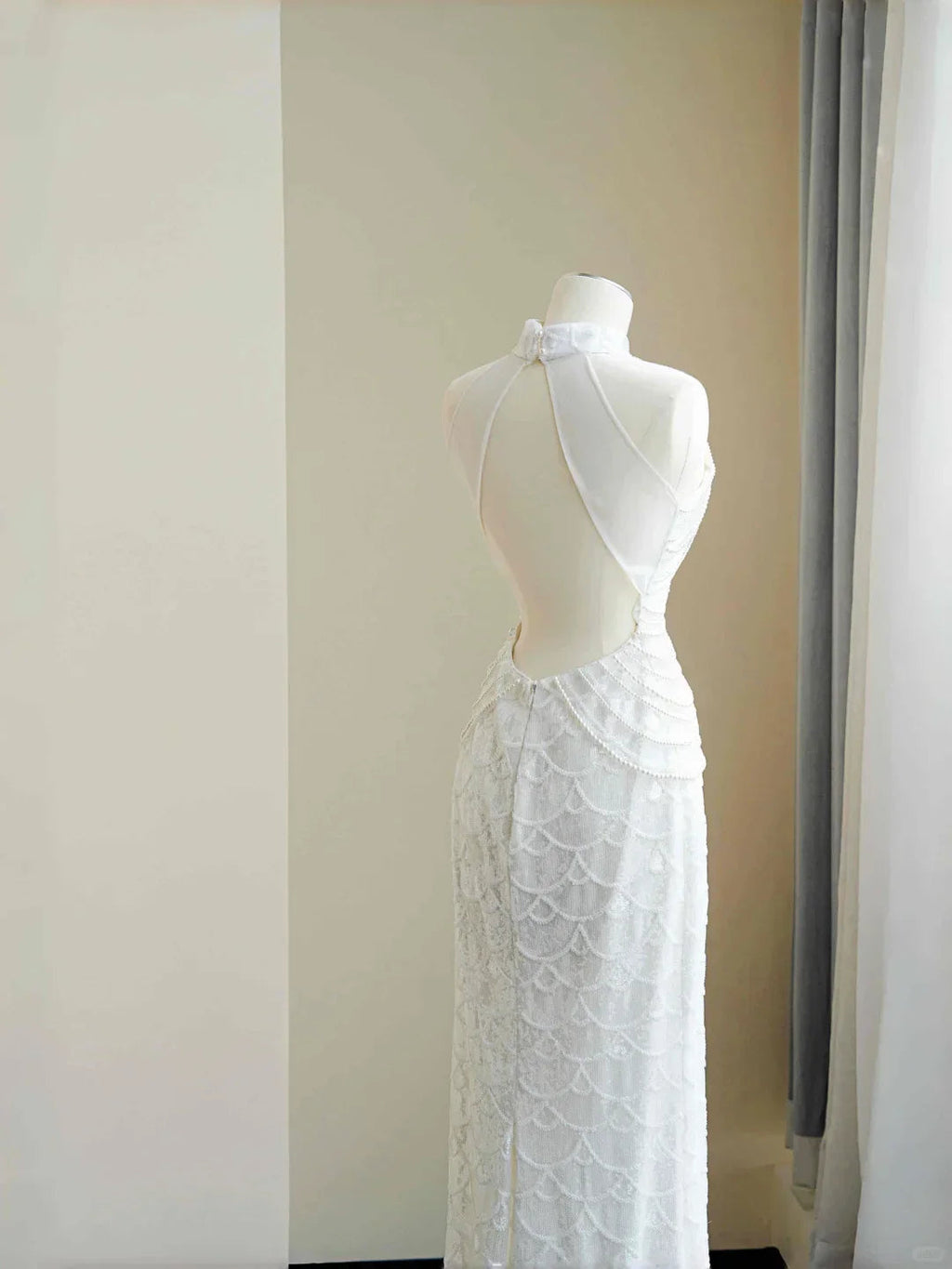 Classy White Sequins Pearls Chain Sheath Long Prom Dress Evening Dress Y8670