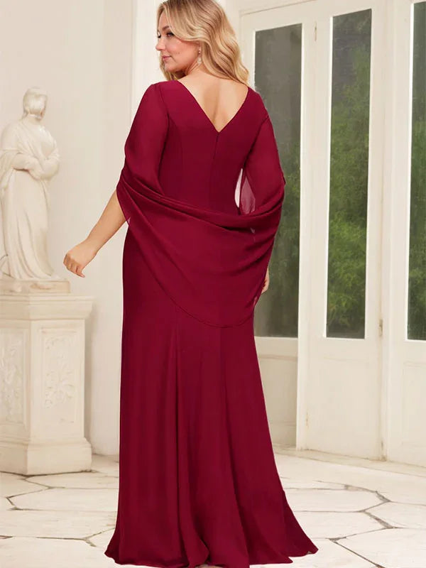 Vestido de Mãe da Noiva em Chiffon com Decote Barco, Corte Trompete/Sereia e Comprimento até ao Chão, com Pregas