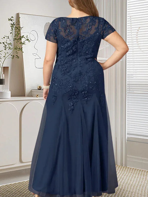 Abito in tulle con scollo a sirena e paillettes blu marina scuro