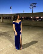 Robe de soirée longue bleu royal à épaules dénudées avec fente latérale Y713