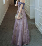 Vestido de Baile Roxo Sonhador com Ombros Descobertos Vestido de Noite Elegante Longo para Banquete Vestido de Festa Sem Mangas Vestido de Formatura para Rapariga Y4286