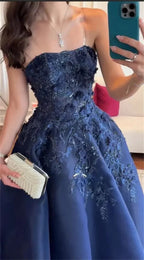 Magnifique robe de bal bleu marine sans bretelles à appliques, coupe évasée, robe de soirée Y8274