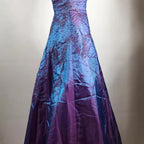 Deslumbrante Vestido de Noite Roxo com Contas, Corte em A, Alças Finas, Vestido de Festa e Baile Y7955