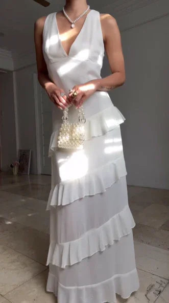 Vestido largo de noche blanco sencillo con escote en V, volantes de gasa y espalda descubierta Y8500