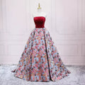 Vestido de Festa Vintage com Estampado de Flores e Sem Alças s17