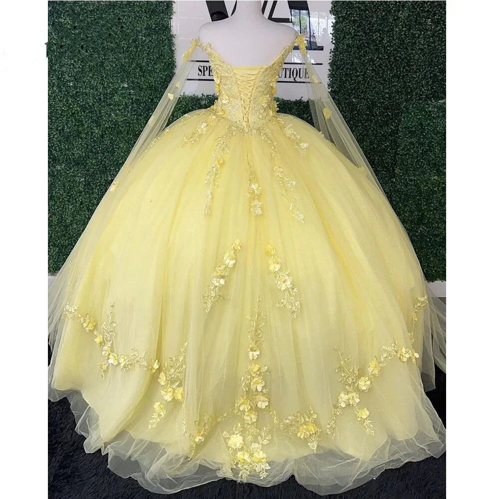 Vestidos Amarelos com Brilhos para Quinceanera, Alças Finas com Envolvente, Vestidos de Baile Doce 15, Flor 3D com Contas Y4050