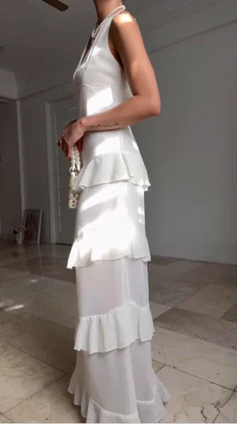 Vestido largo de noche blanco sencillo con escote en V, volantes de gasa y espalda descubierta Y8500