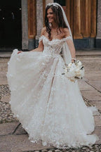 Ball Gown Off the Shoulder Tulle Wedding Dresses with Lace Appliques