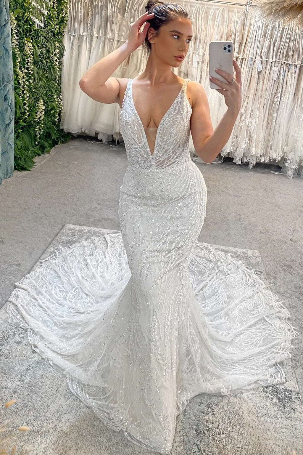 Gorgeous Long Mermaid Wedding Gown With Beaded V Neck Sleeveless Lace Backless