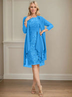 Etui/Säulenförmiges Kleid mit Illusion, knielang, aus Spitze und Chiffon, Brautmutterkleid mit herabfließenden Rüschen und Pailletten