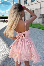 Blush Pink A-line Spaghetti Straps Homecoming Dresses With Lace Appliques