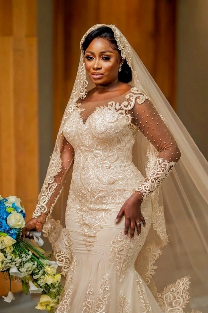 Bridal Long Sleeves Mermaid Wedding Dress With Lace Built In Bra Pearls