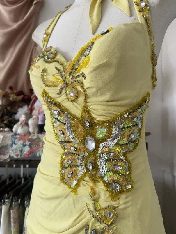 Elegantes gelbes Meerjungfrauen-Kleid mit Neckholder, Pailletten, Diamantbesatz, lang, Ballkleid, rückenfrei, mit Schlitz, Abendkleid Y8554