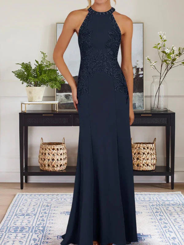 Vestido largo azul polvoriento tipo funda con cuello halter para madre de la novia con apliques