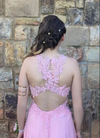 Vestido de Baile Longo de Corte em A com Aplicações Encantadoras e Decote em V Y6447