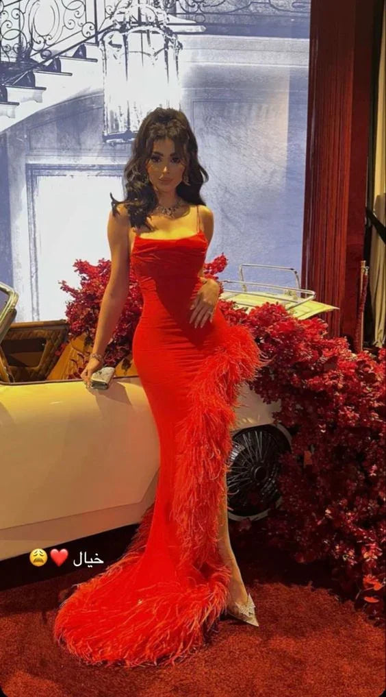 Vestido de fiesta rojo con tirantes de sirena sexy y plumas, vestido largo de noche Y7901
