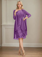 Etui/Säulenförmiges Kleid mit Illusion, knielang, aus Spitze und Chiffon, Brautmutterkleid mit herabfließenden Rüschen und Pailletten