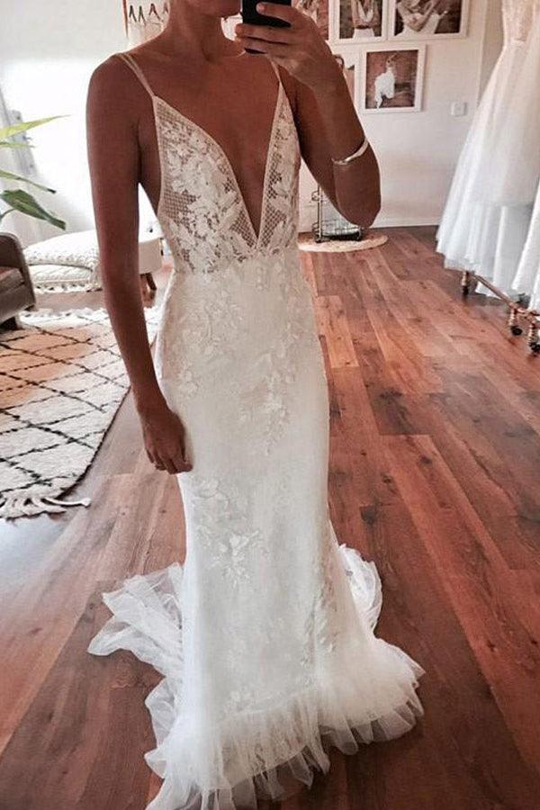Vestido de Noiva Marfim com Decote Profundo em V, Estilo Sereia, Costas Descobertas e Renda