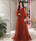 Vestido de noite comprido em tule com corte evasê para cerimónias Y5563