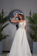 Vestido de Noiva Elegante em Linha A, com Um Ombro, Sem Mangas, Aplicações e Tule Mulher
