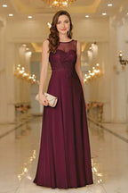 Vestido de noite elegante em chiffon sem mangas com decote redondo e apliques de renda para dama de honor