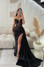 Abito da sera lungo elegante a sirena senza maniche con paillettes e spacco