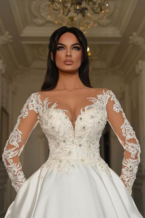 Elegante vestido de novia de satén con encaje, escote en forma de A, mangas largas y bolsillos