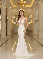 Vestido Elegante de Sereia com Decote em V, Sem Mangas, Aplicações de Renda e Comprimento até ao Chão