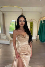 Vestido de fiesta elegante rosa de sirena con abertura alta y sensual