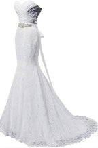 Vestidos de novia elegantes de sirena y escote corazón