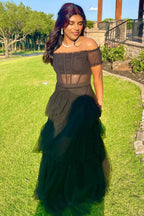 Roycebridal Wilma | Abito da ballo londinese nero a balze in tulle con spalle scoperte