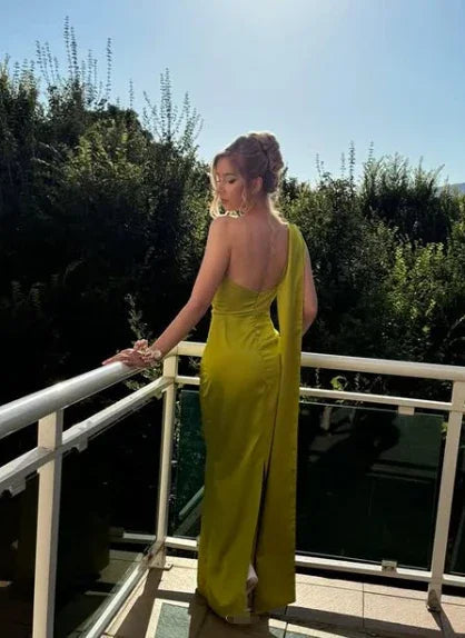 Vestido largo ajustado para fiesta y baile de graduación verde oliva con un solo hombro Vestido de noche para baile de graduación Y8009