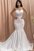 Robes de mariée en satin et tulle, sans manches, à appliques, style sirène ravissante avec décolleté cœur