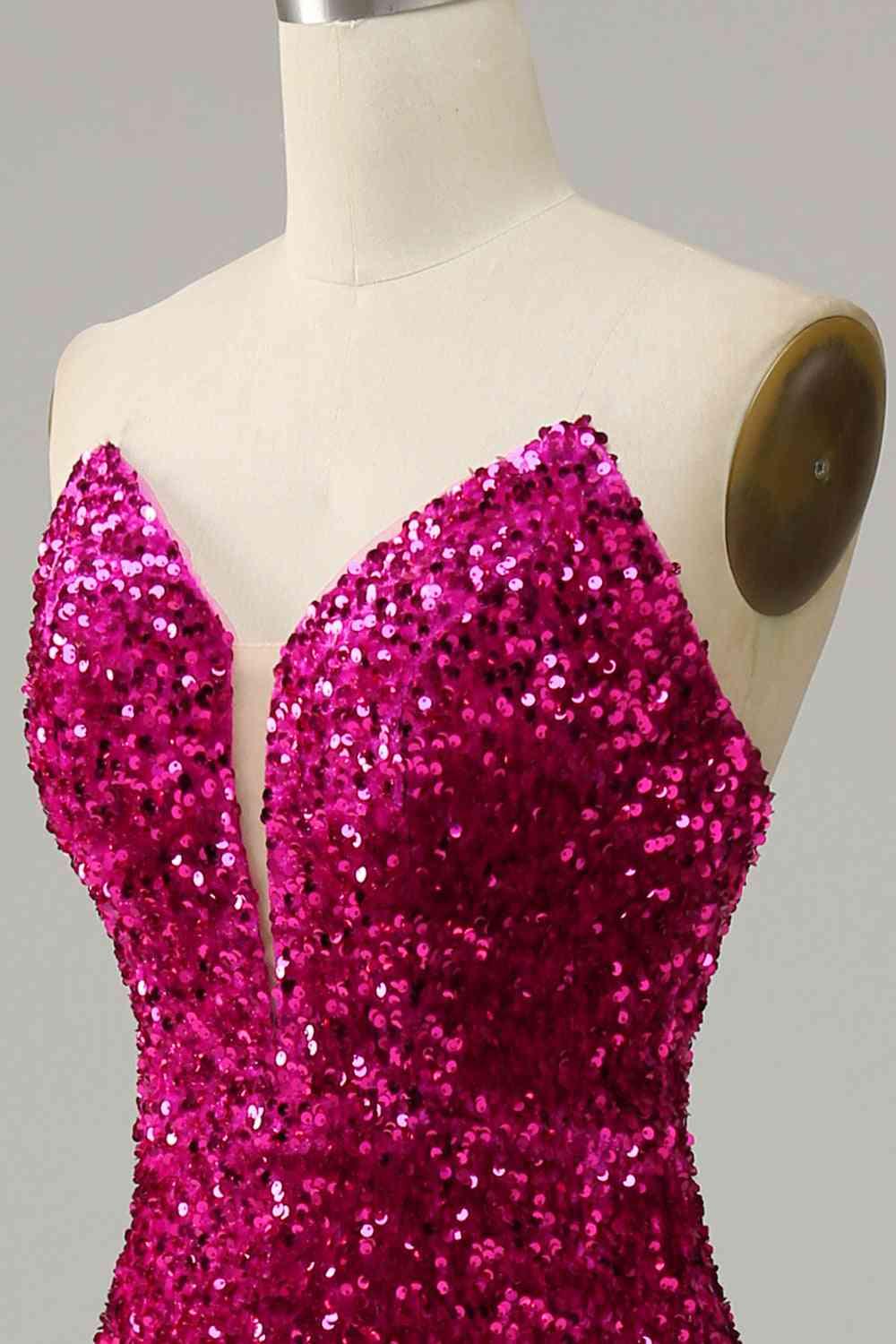 Vestido de Baile Sem Alças com Lantejoulas e Fenda SYP112
