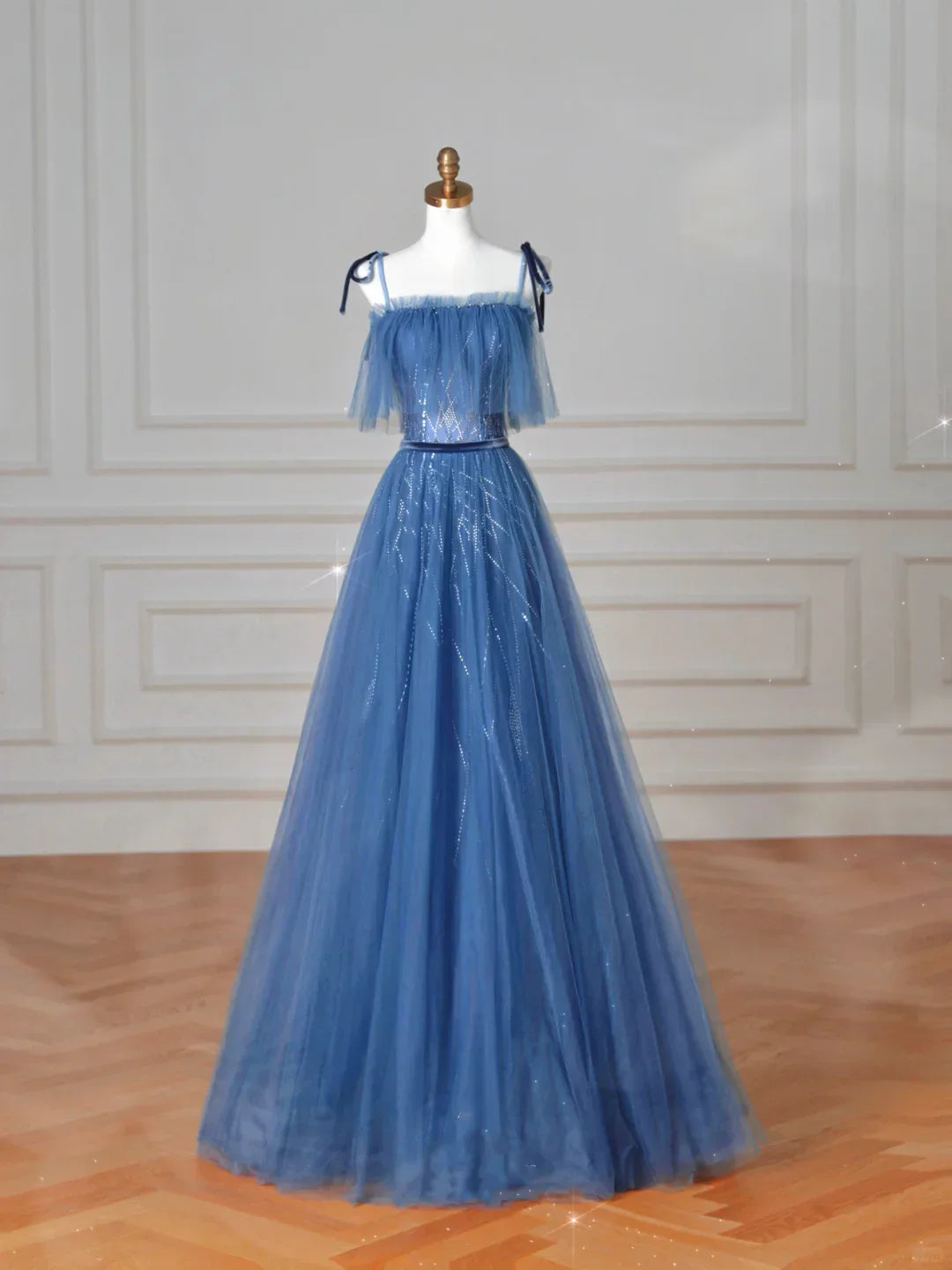 Vestido de Festa Azul Bonito com Alças Finas de Espaguete, Tule, Lantejoulas, Corte em A, Modelo Y8634