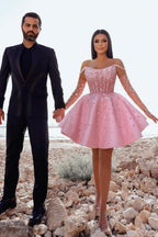 Glamouröses kurzes rosa Cocktailkleid, schulterfreies Glitzer-Ballkleid mit Spitze