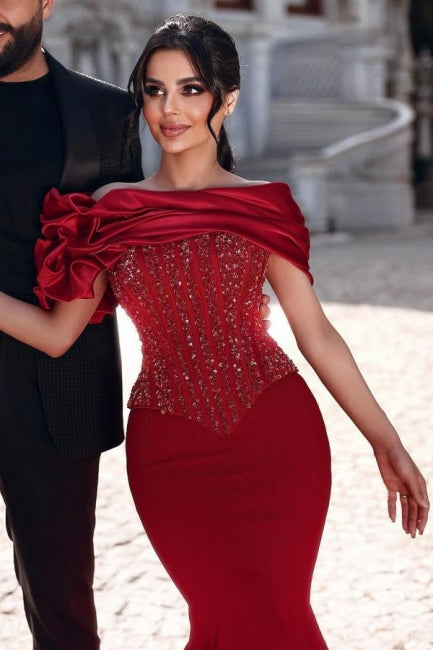 Superbes robes de bal longues rouges sirène à paillettes et perles, épaules dénudées, avec dentelle