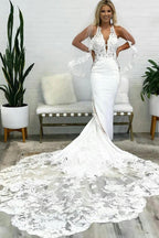 Superbes robes de mariée en dentelle à décolleté plongeant en V, dos nu, style sirène