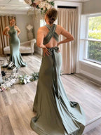 Vestidos de Dama de Honra Cinza Verde Cetim com Cauda Varredoura BD089