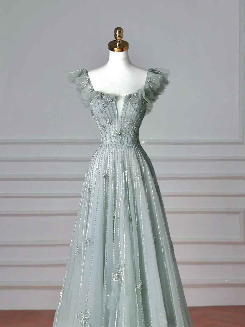 Vestido de Baile Verde Claro Bonito com Decote Quadrado em Tule e Contas, Modelo Linha A, Vestido de Noite Y8612
